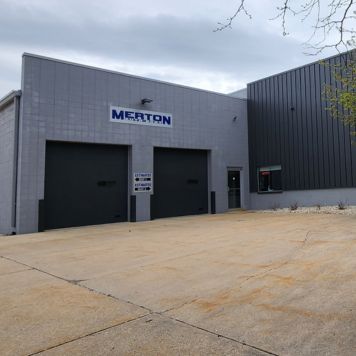Merton Auto Body Oconomowoc
